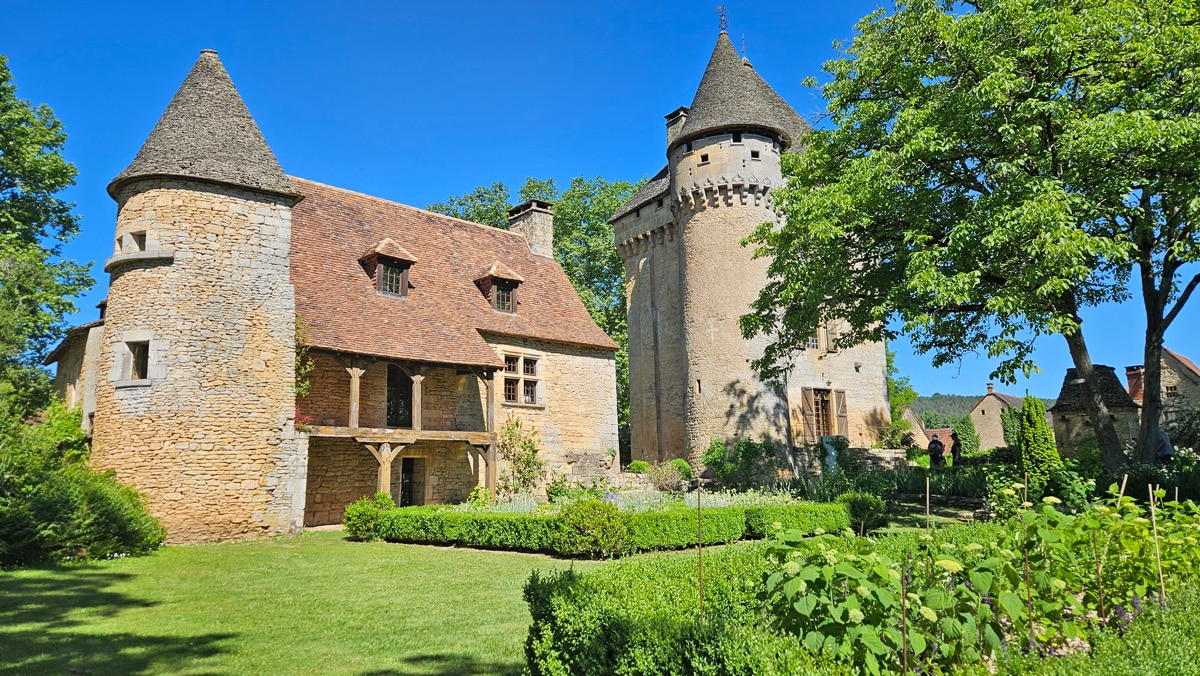 donjon manoir et jardin de la salle