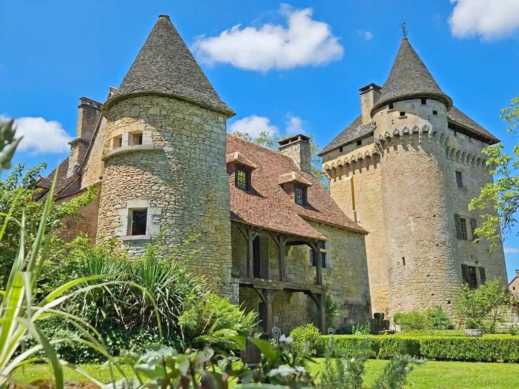 donjon ferme pour saison