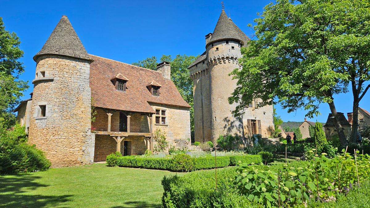 donjon manoir et jardin de la salle